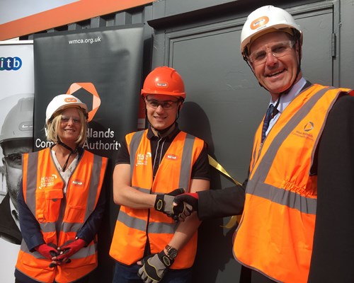 New construction hub in Birmingham offers jobs and training to local people