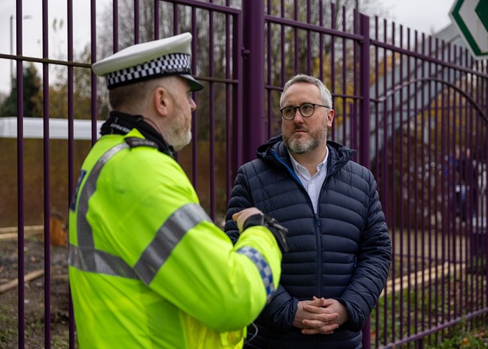 The Mayor’s Cycling & Walking Commissioner, Adam Tranter joined Sgt Mark Bull ahead of Road Safety Week on an operation at Belgrave Middleway in Birmingham
