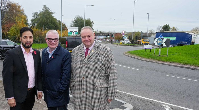 Left to right: Councillor Qaiser Azeem (City of Wolverhampton Council’s Cabinet Member for City Transport) Richard Parker (Mayor of the West Midlands) and Councillor Stephen Simkins (Leader of City of Wolverhampton Council) at Bilston High Street island, which has been resurfaced