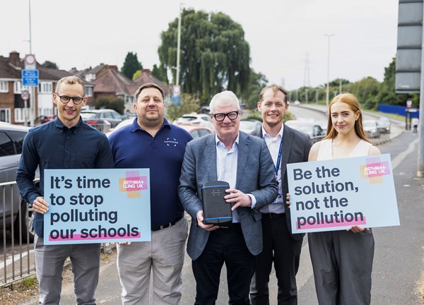 Mayor Makes Clean Air Pledge As New Air Pollution Monitoring System Is Set Up