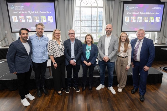 Yiannis Maos (Tech WM) Richard Bovey (AND Digital), Victoria Pargetter-Garner (Tech WM), Mayor of the West Midlands, Richard Parker, Vikki Bradney-Spencer (IBM), Mike Lattimer (SF Technology), Lauren Monks (In4 Group), David Gaughan (West Midlands Combined Authority)