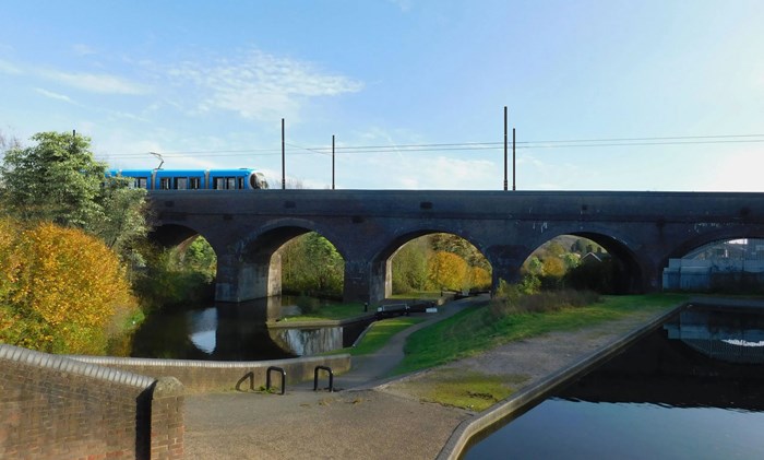 Visualisation of the tram over the Parkhead Viaduct