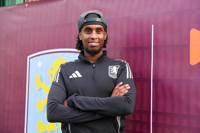 Cabdi Shakur, Play it Forward programme oordinator for AVFC Foundation