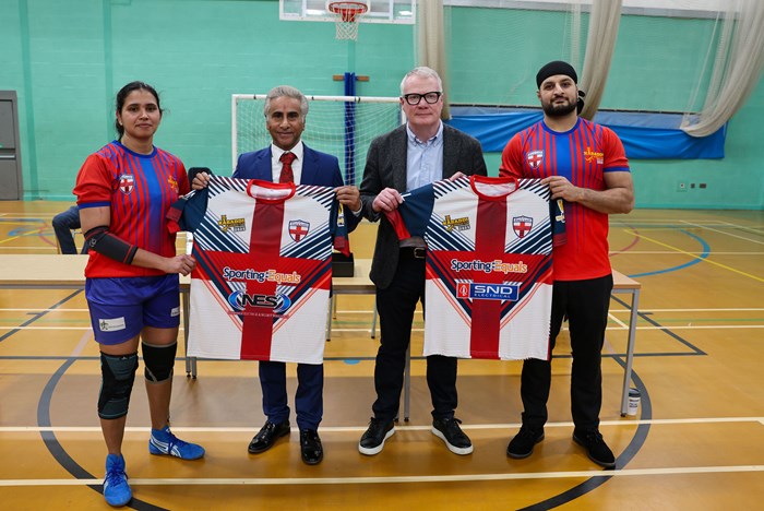 Mayor Richard Parker with Ashok Das, president of both the England Kabaddi Association and World Kabaddi, and England team captains Athira Sunil and Hardeep Singh.