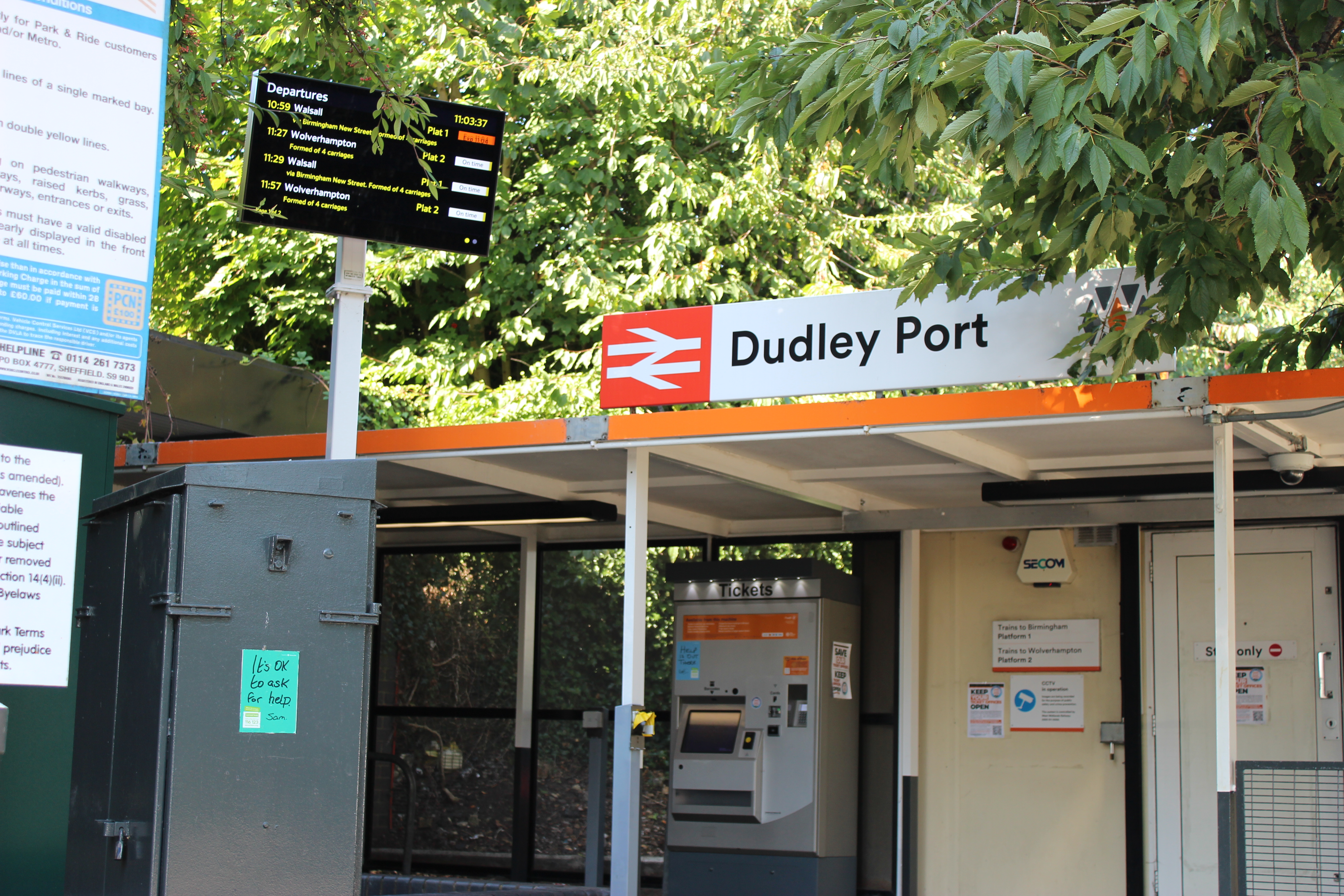 Entrance to Dudley Port Railway Station
